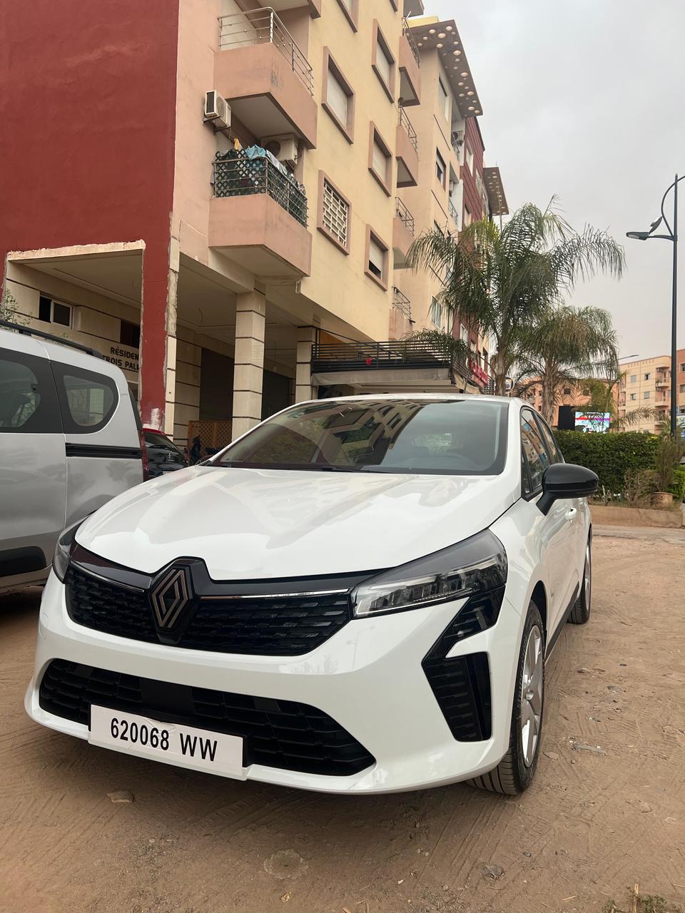 Renault Clio 5 authentic plus – Blanche5